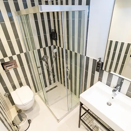 Casa Alloro Hotell 3*