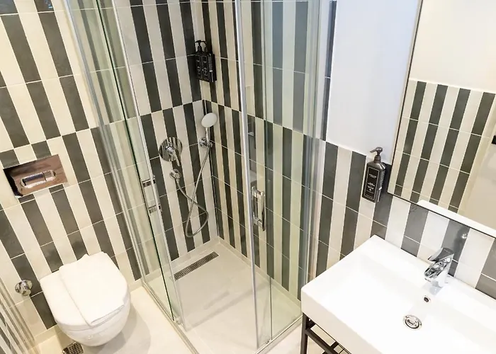 Casa Alloro Hotell 3*