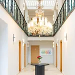 Casa Alloro