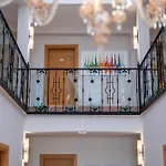 Casa Alloro Hotel 3*